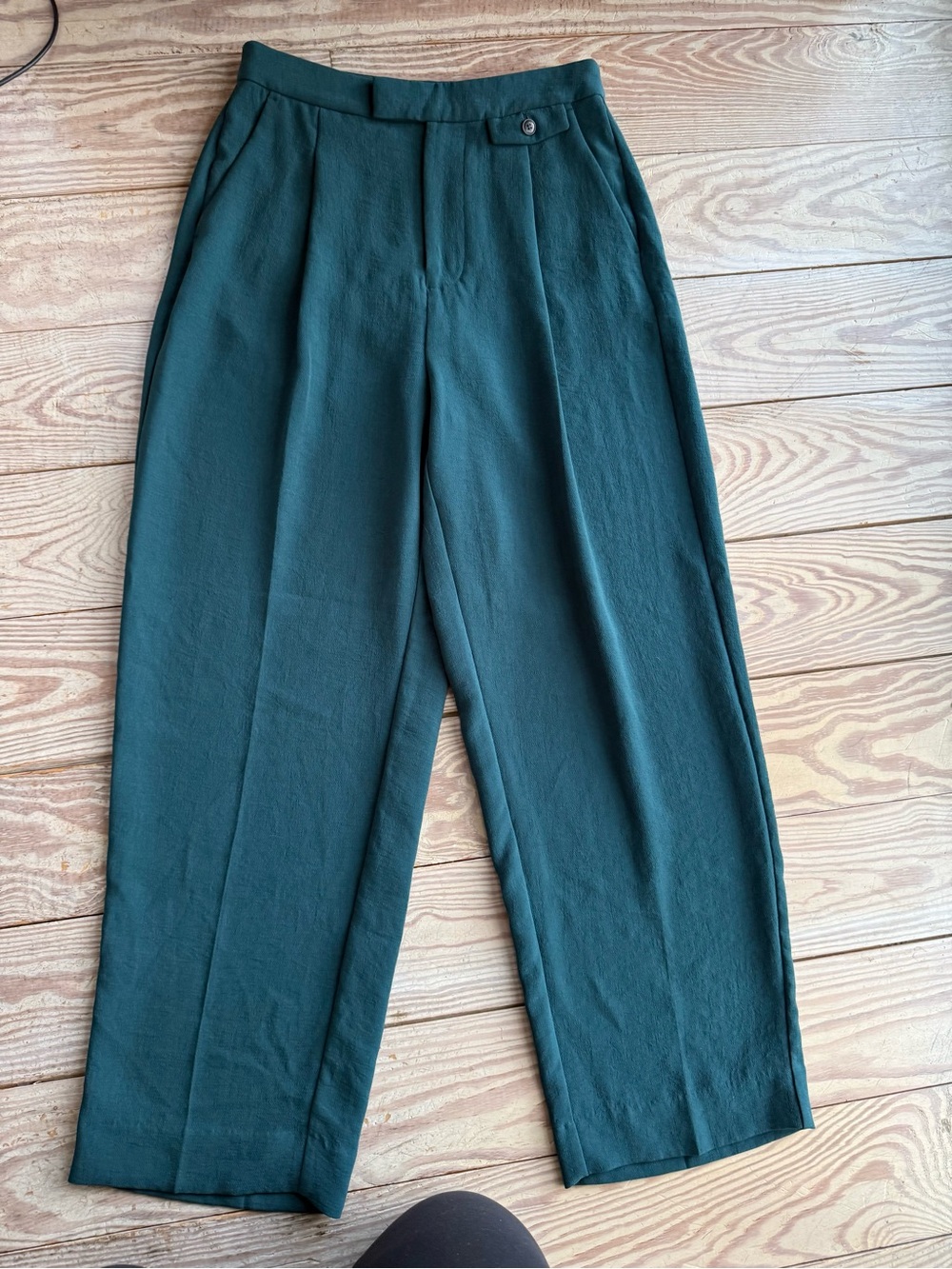 Madewell Green Pleated Wide-Leg Pants Size 4